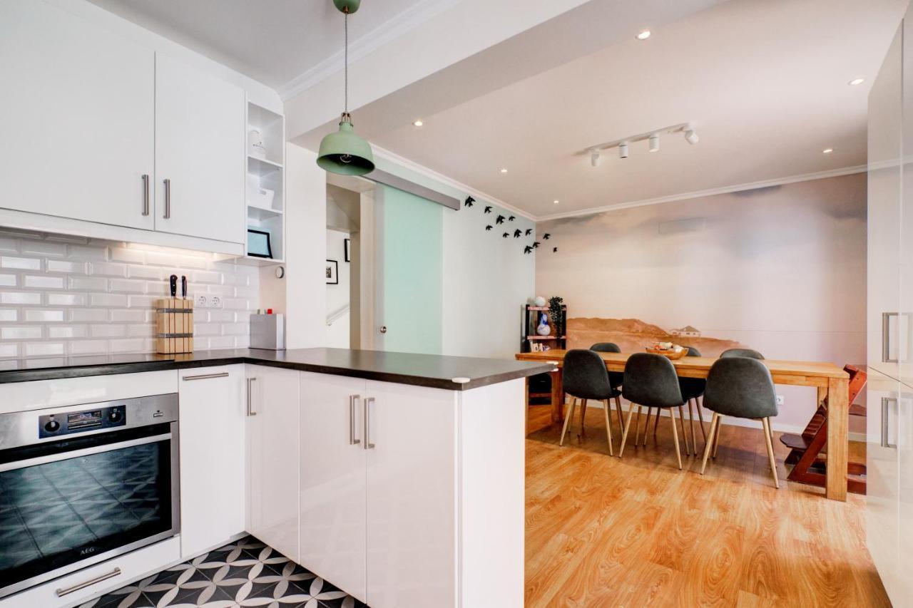 Comfortable Town House In Quiet Area By Lovelystay Lisboa Exteriör bild