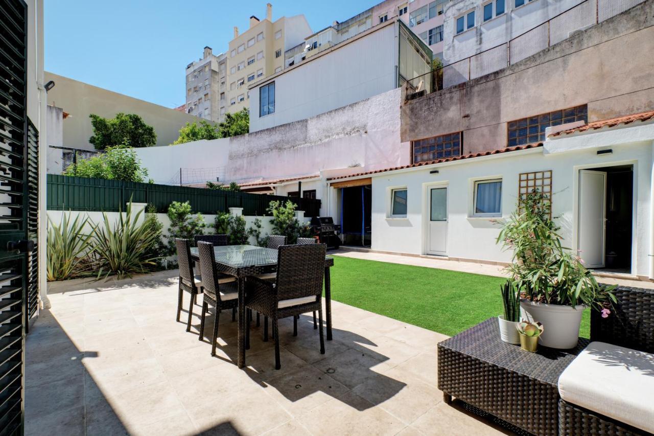 Comfortable Town House In Quiet Area By Lovelystay Lisboa Exteriör bild