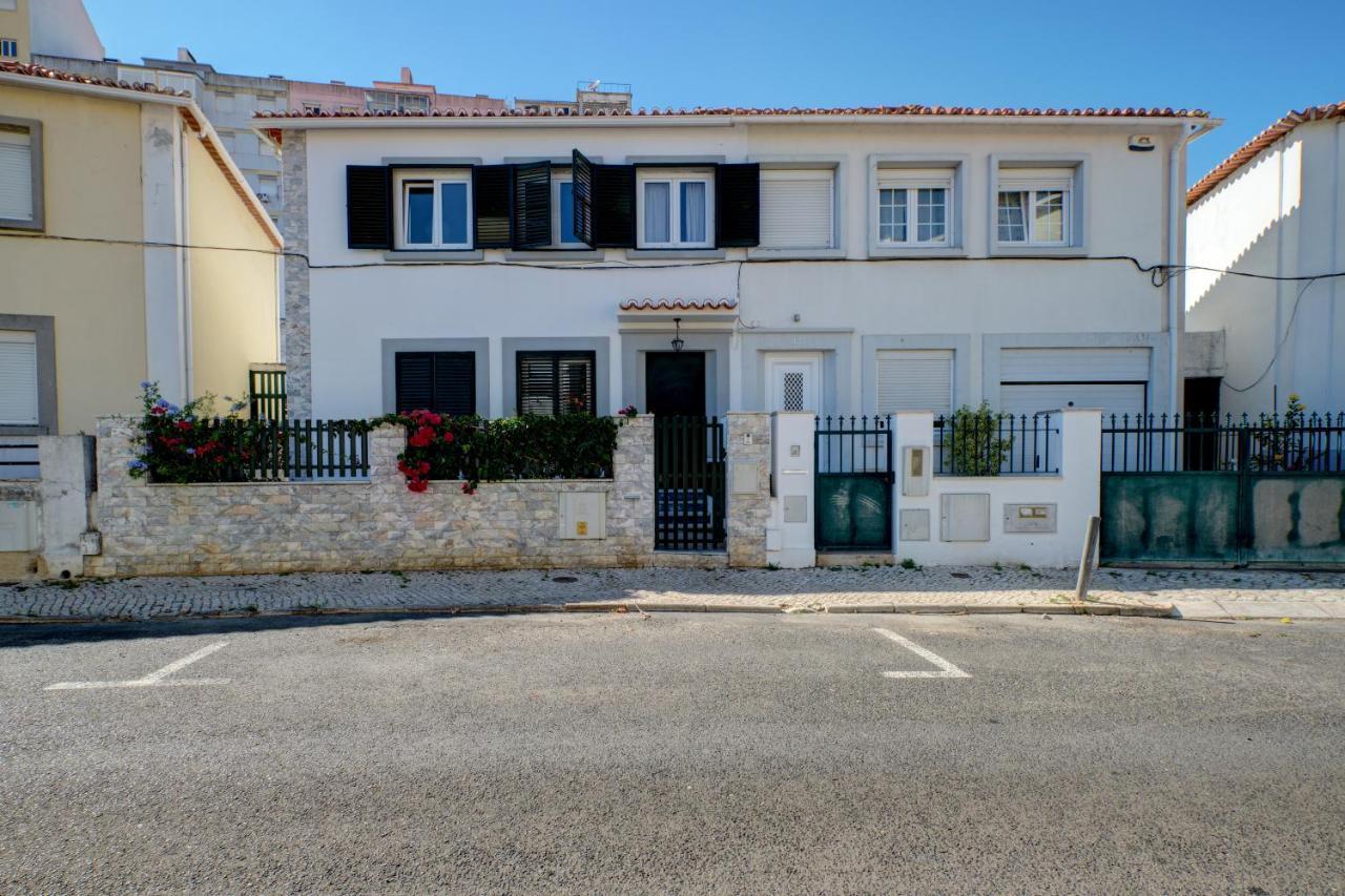 Comfortable Town House In Quiet Area By Lovelystay Lisboa Exteriör bild